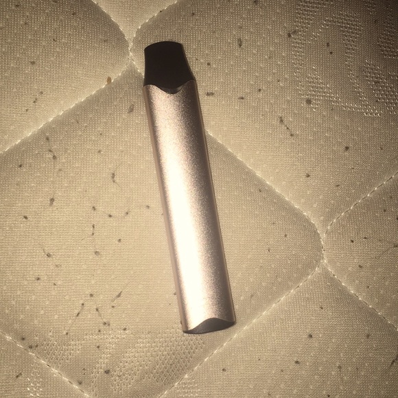 Vuse - Picture 1 of 2